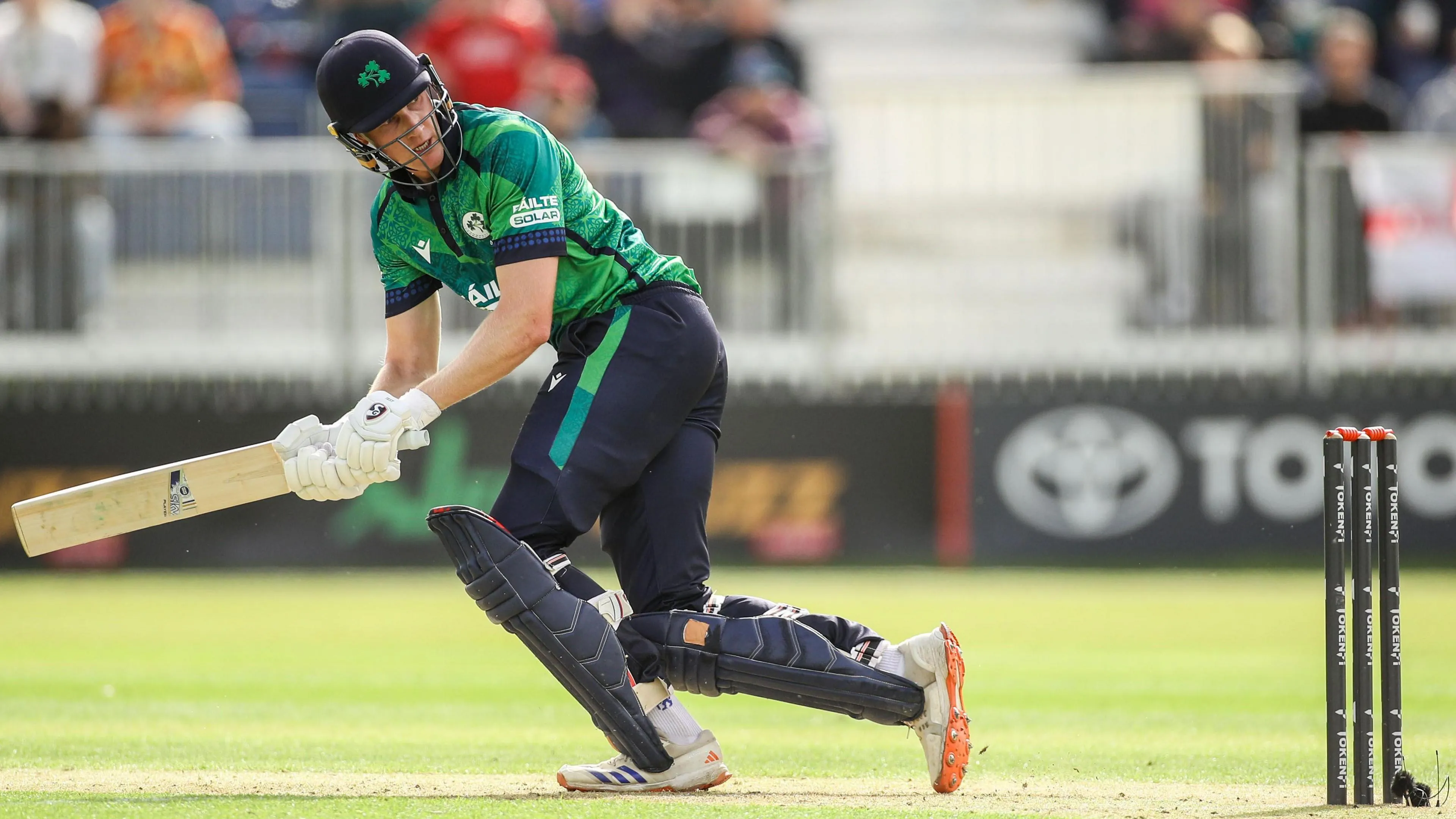 Salt Guides England to First T20 Win Over Ireland